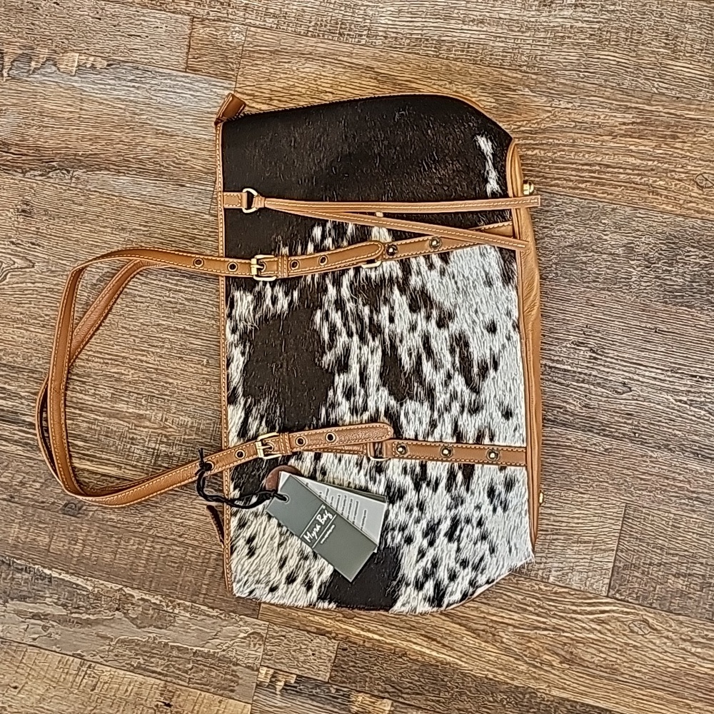 Myra purse